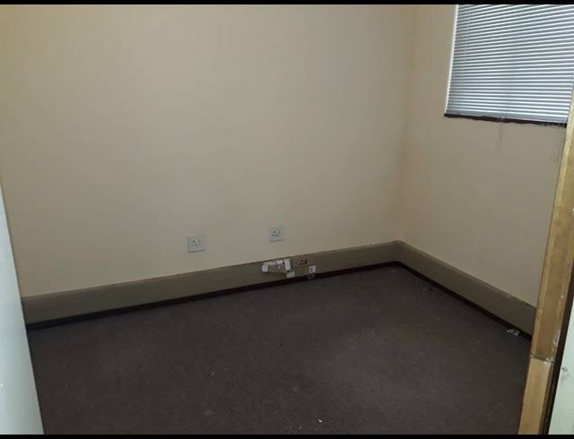 300M² OFFICE TO LET IN VEREENIGING CENTRAL